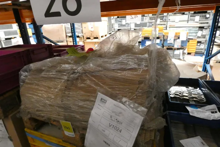 Posten Kartonzuschnitt